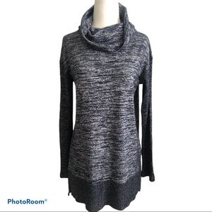 $5 SALE GAP Space Dyed Cowl Neck Sweater Size XS